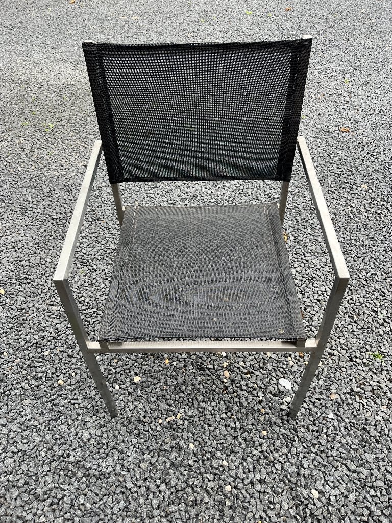 Chaise de jardin en acier inoxydable/noir avec accoudoirs, Jardin & Terrasse, Chaises de jardin, Comme neuf, Inox, Empilable, Enlèvement
