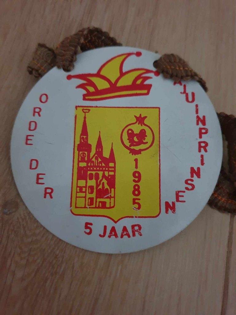 Carnaval Aalst medaille Orde der Ajuinprinsen 1985, Ophalen of Verzenden