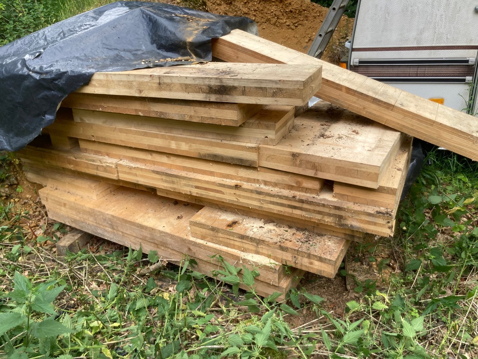 Hout, Tuin en Terras, 3 tot 6 m³, Ophalen, Overige houtsoorten, Blokken