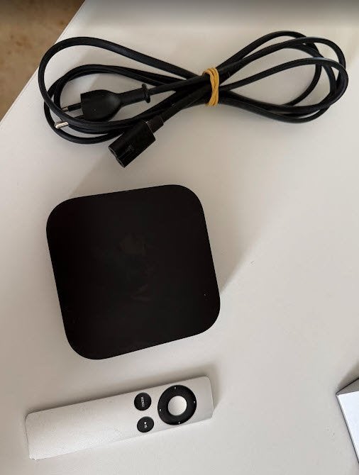 Apple TV + afstandsbediening, Enlèvement, Utilisé, HDMI, Sans disque dur