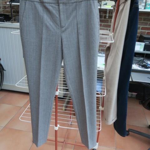 Broek nieuw grijs bruin streepje Oscar the collection mt 40, Kleding | Dames, Maat 38/40 (M), Nieuw, Ophalen of Verzenden, Oscar the collection