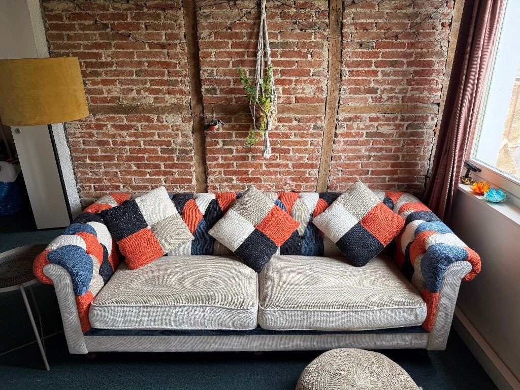 Superbe canapé 3 places style Chesterfield patchwork, Chesterfield pastchwork, Enlèvement, Utilisé, Tissus