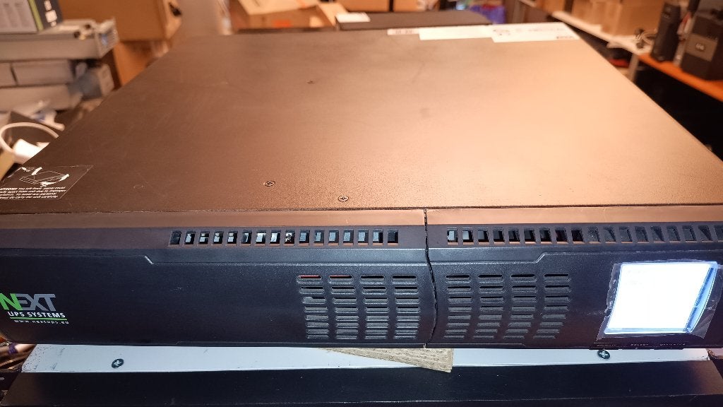 UPS NEXT MANTIS RT 2U 1100/990W-new bat-met of zonder NMC, Computers en Software, Verzenden, Gebruikt