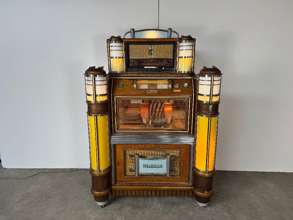 Pierre Eich & Bartholemus Goliath jukebox – Veiling 21 Nov, Verzamelen, Ophalen, Ami