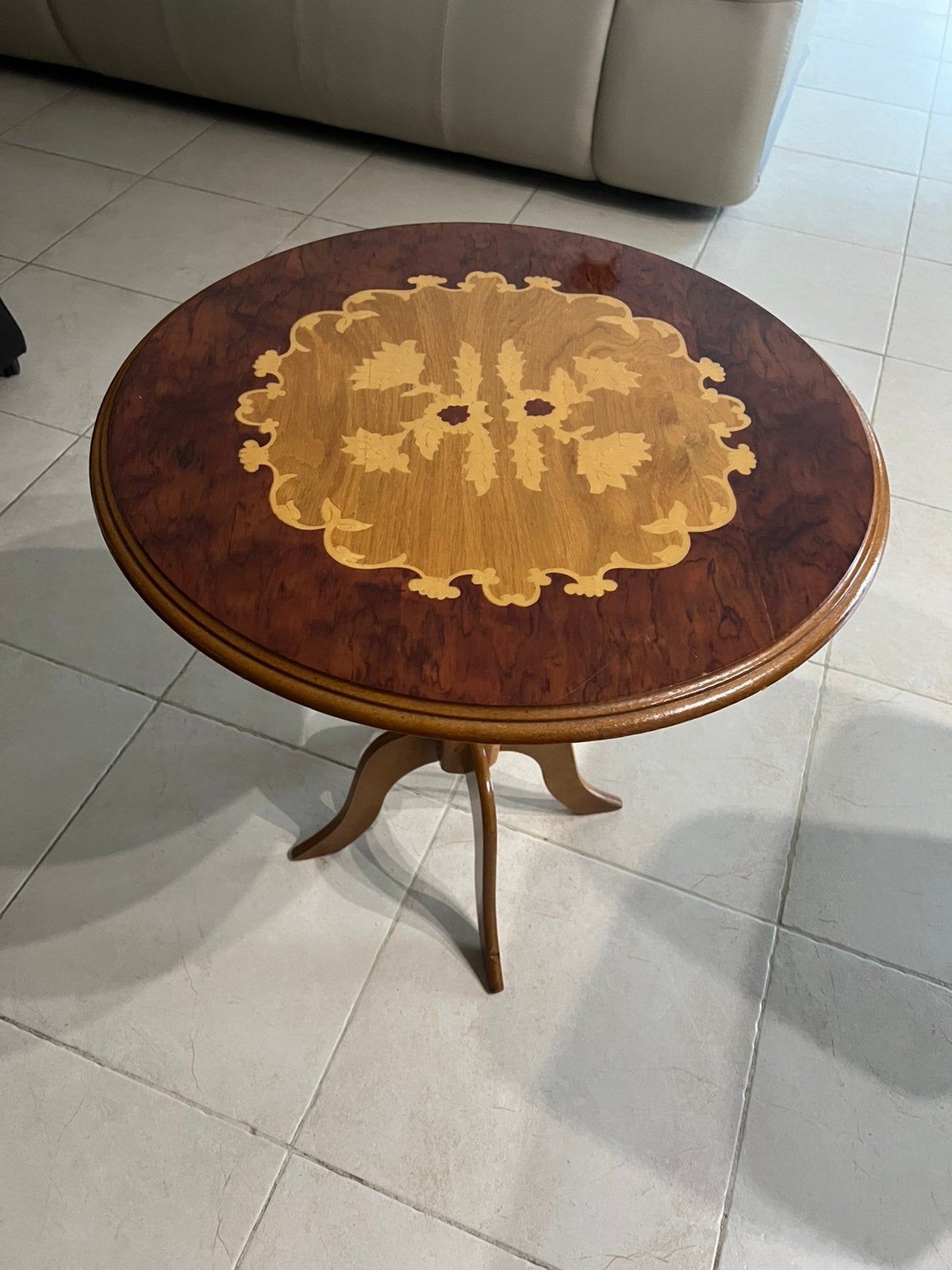 Rond tafeltje, Antiek en Kunst, Ophalen