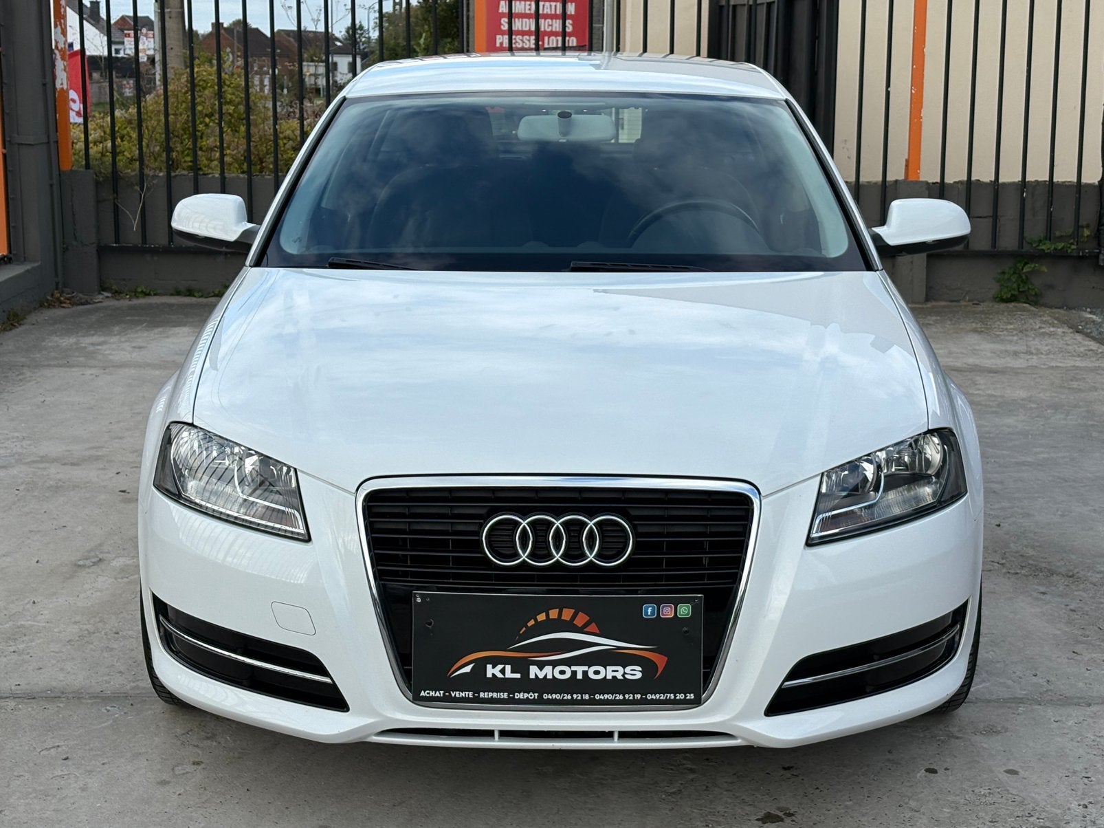 AUDI A3 SPORTBACK 1.2 TFSI ESSENCE CARPLAY 66 000KM CARPASS, Autos, Euro 5, Achat, Entreprise, Boîte manuelle
