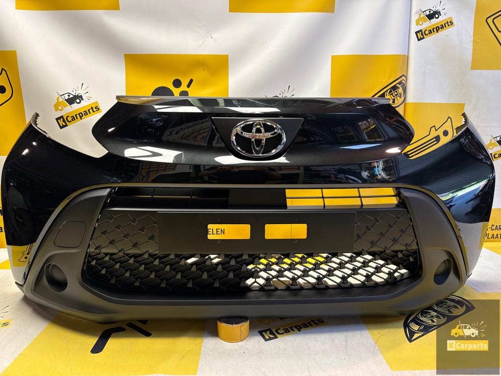 Pare-chocs avant d'origine pour Toyota Aygo X complet, 52119, Info@fabrikant.eu, Fabrikant BV, Pare-chocs, Fabrikantstraat 1
1000 AA  Amsterdam, NL