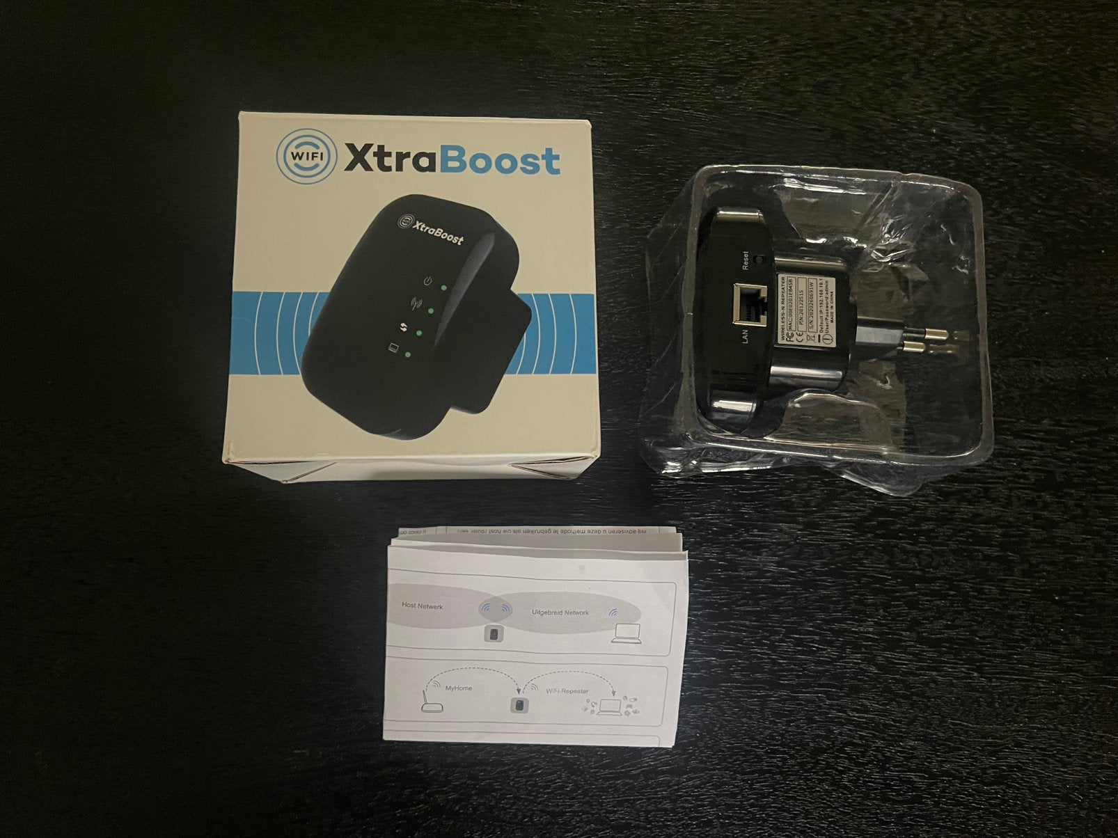 XtraBoost WiFi Repeater - Versterk je WiFi signaal!, Audio, Tv en Foto, Foto | Geheugenkaarten, Ophalen of Verzenden, Zo goed als nieuw