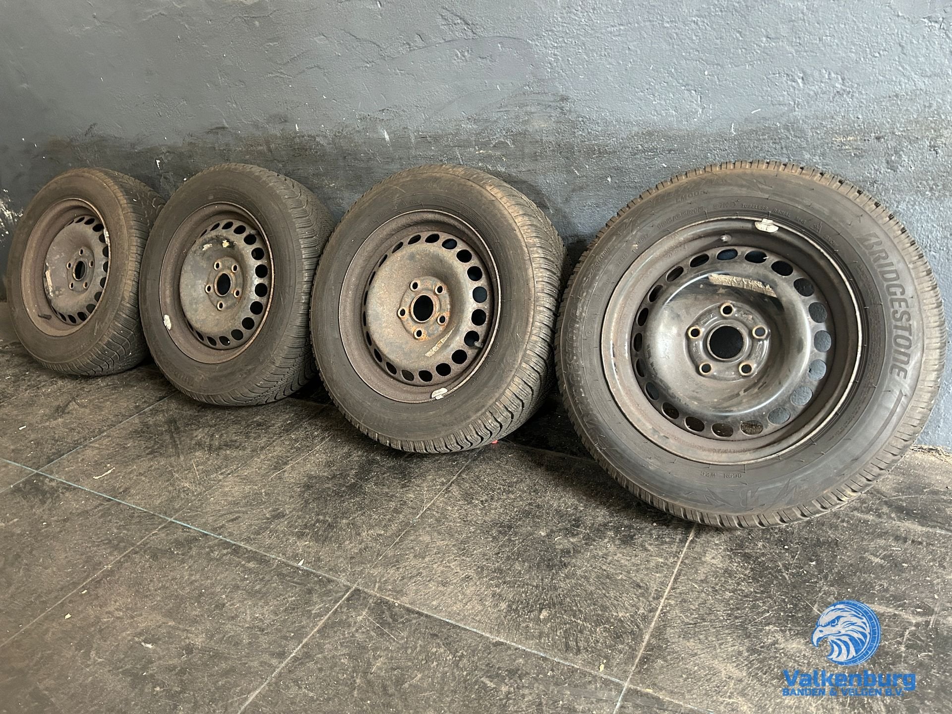 8mm! Originele VAG VW Golf Caddy Audi A3 Leon 15 inch stalen, Gebruikt, 15 inch, -, -