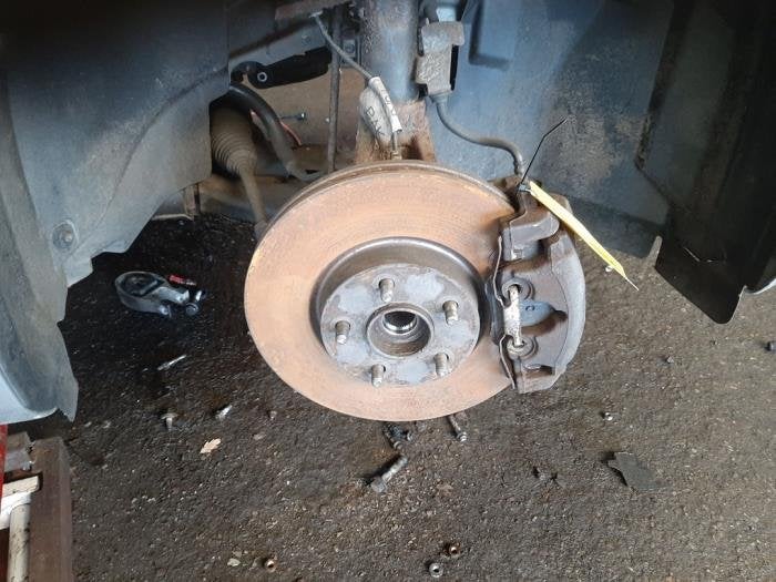 Moyeu de roue avant d'un Ford Mondeo, -, -, 3 mois de garantie, -
