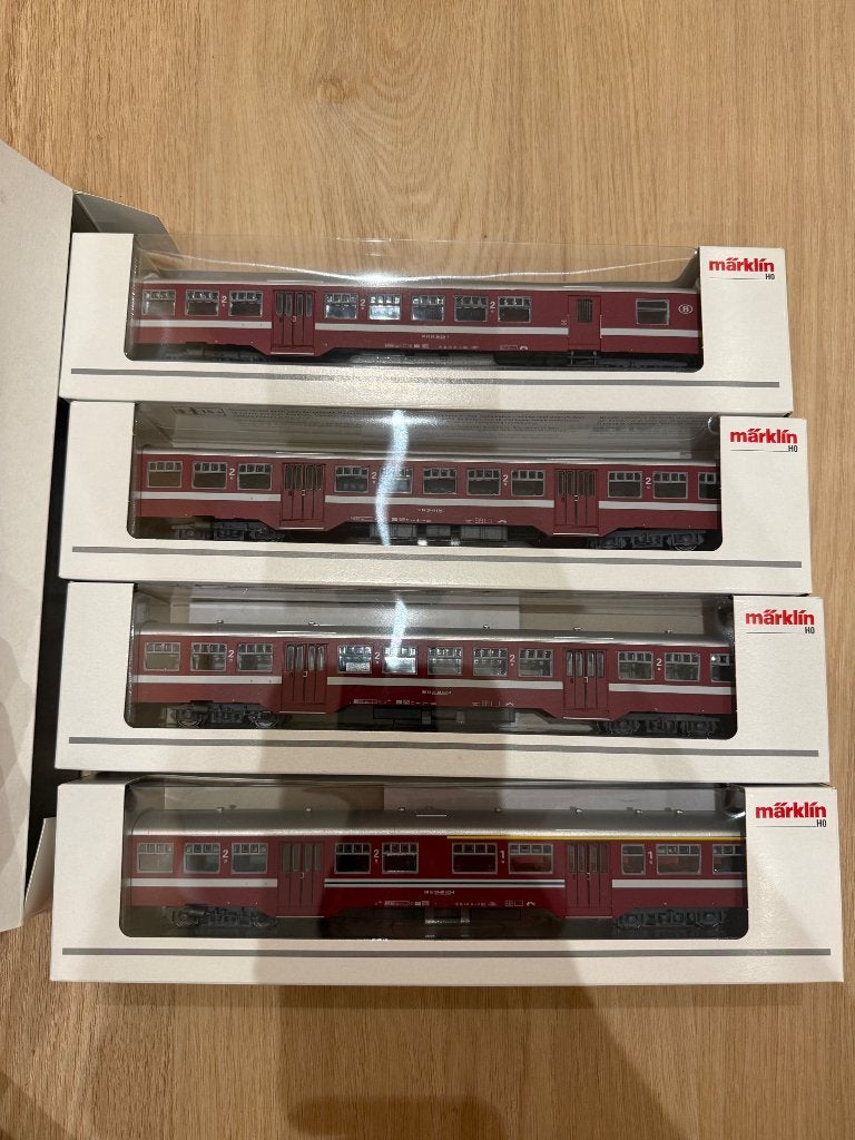 Märklin 43545 – Set 4 voitures SNCB M2 H0 – DC, Hobby & Loisirs créatifs, Trains miniatures | HO, Neuf, Courant continu, Set de Trains