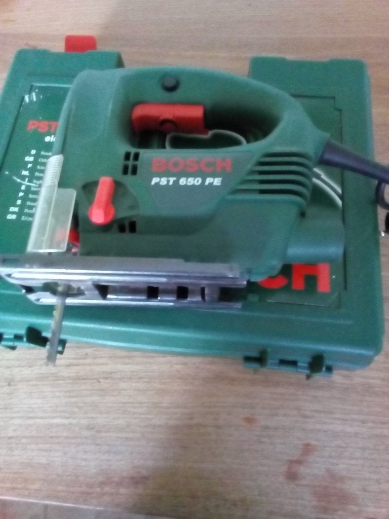 Decoupeerzaag Bosch PST 650 PE, Gebruikt, Decoupeerzaag, 600 tot 1200 watt, Ophalen of Verzenden