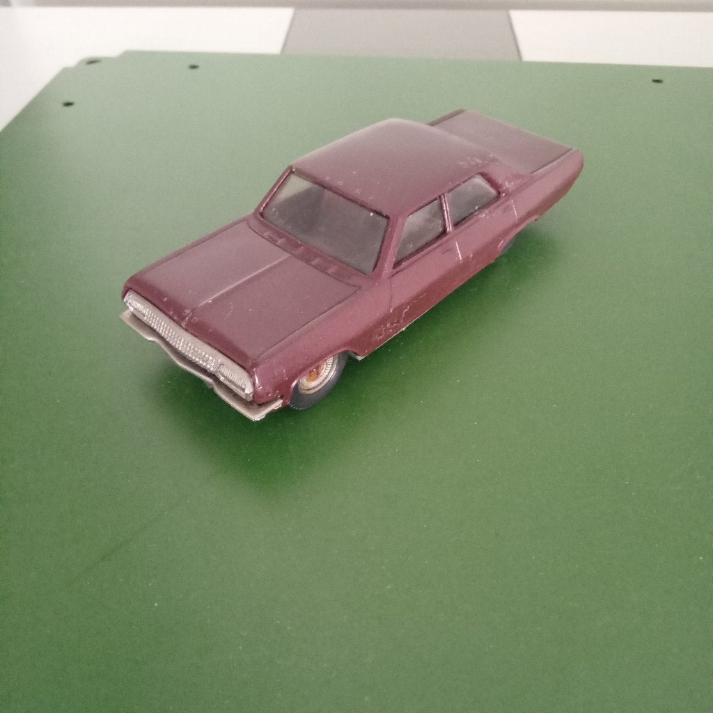 DAN HAUSEN PAR TIM WIZARD OPEL CAPITAINE AMIRAL DIPLOMATE, Envoi