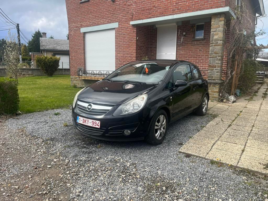 Opel corsa 1.2 essence pour MECANICIEN OU BRICOLEUR !, Autos, Achat, Noir, Vitres électriques, Particulier