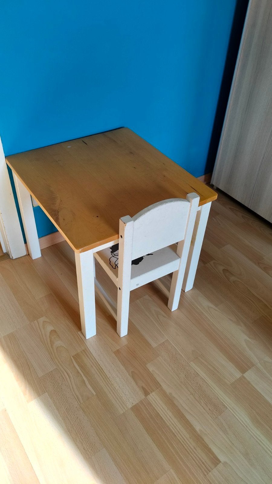 bijzet tafeltje ( 2 stoeltjes ook beschikbaar), Kinderen en Baby's, Ophalen