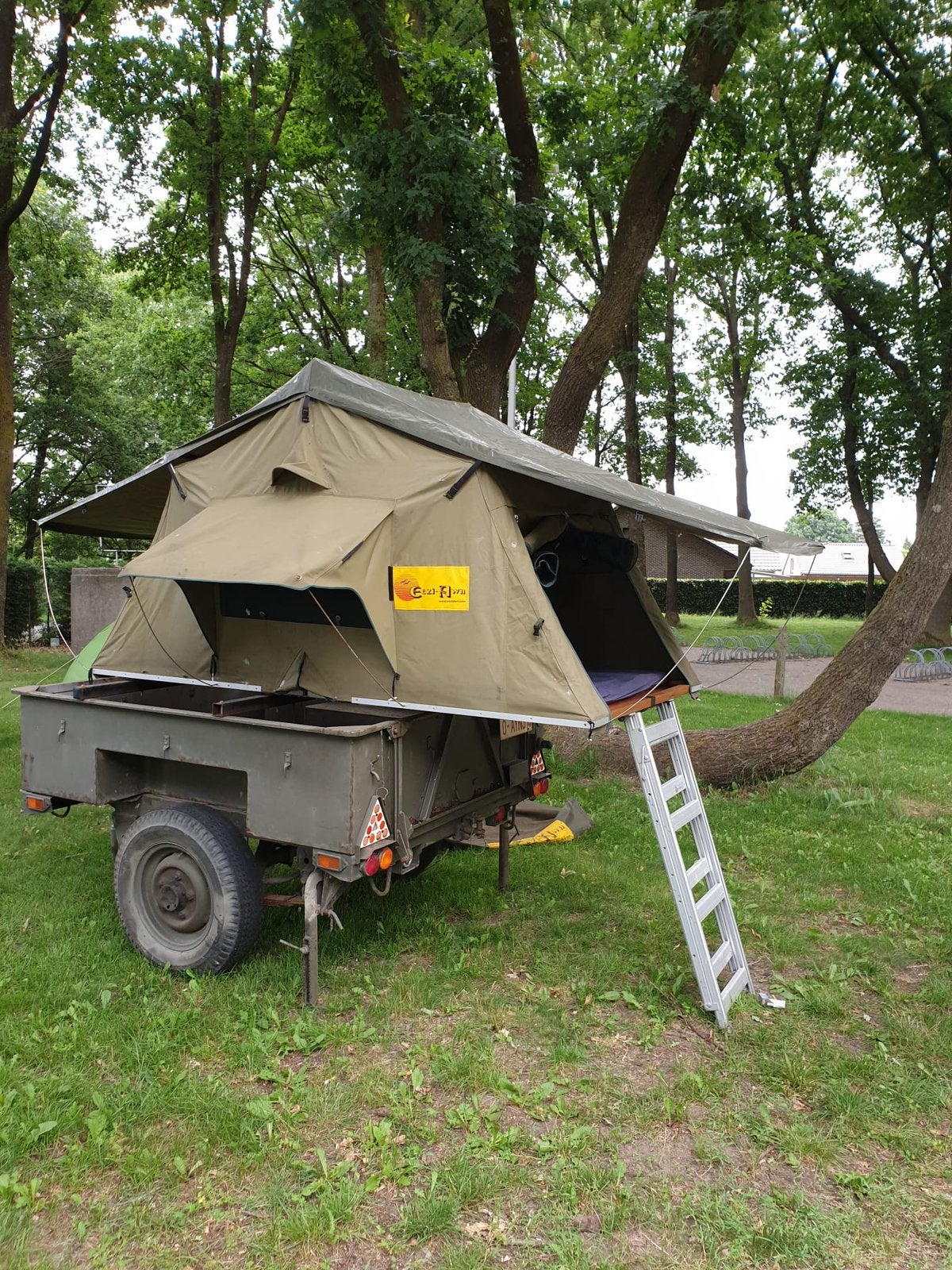 Daktent EEZI-AWN Series 1200, Caravans en Kamperen, Ophalen, Gebruikt, Tot en met 2