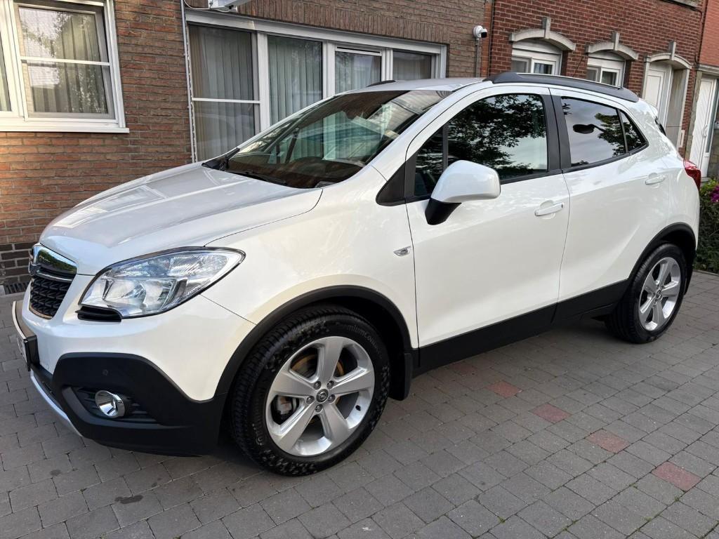 Opel Mokka 1.6i! Nieuwstaat* Airco*Navi* 54000km* Garantie!, Auto's, Stof, Zwart, 4 cilinders, Wit