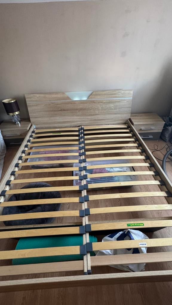 Bed sfeerverlichting met twee nachtkastjes 160x200 rauch, Ophalen, Zo goed als nieuw