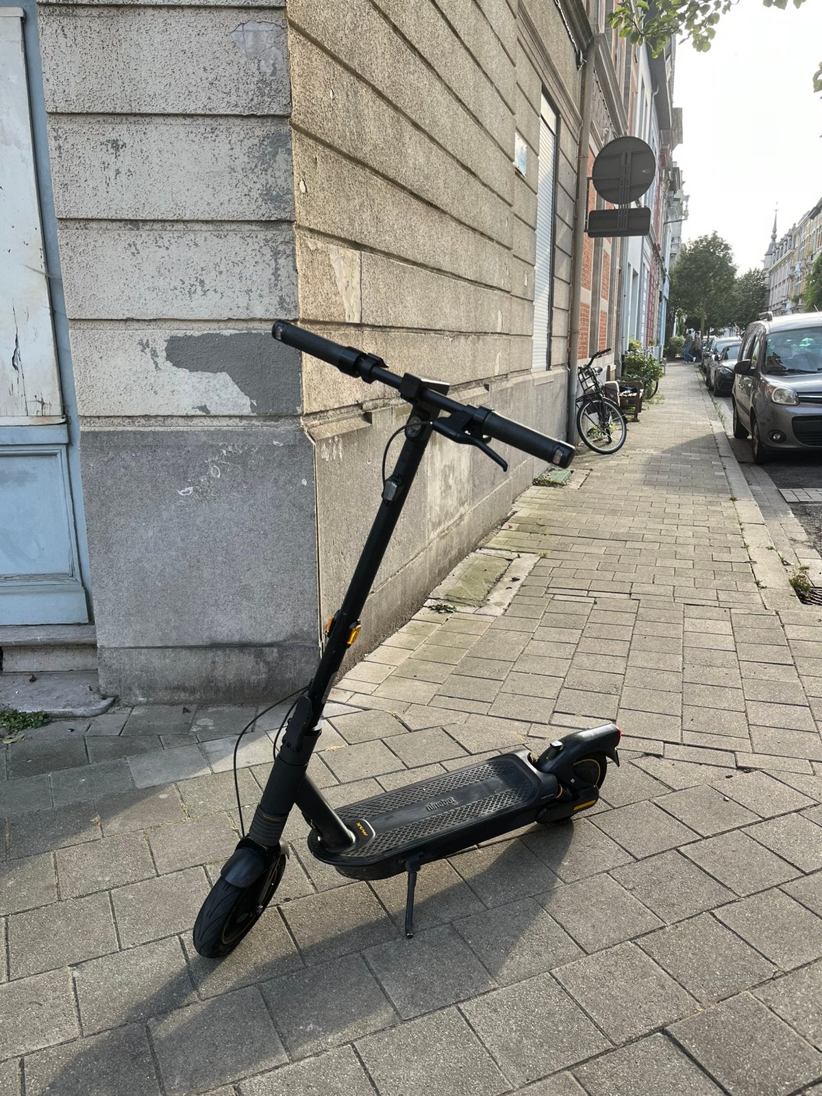 Ninebot G2, Fietsen en Brommers, Ophalen, Zo goed als nieuw, Elektrische step (E-scooter)