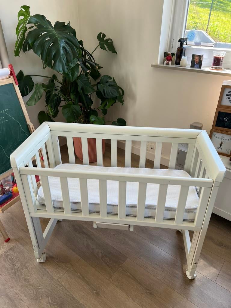 Co-sleeper merk Troll incl matras en aerosleep topper, Kinderen en Baby's, Babywiegjes en Ledikanten, Ophalen, Gebruikt, Ledikant
