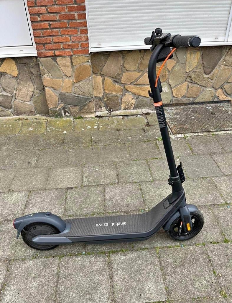Nieuwe elektrische step. 1x gebruikt  alle twee werken i, Ophalen of Verzenden, Gebruikt, Elektrische step (E-scooter), Step