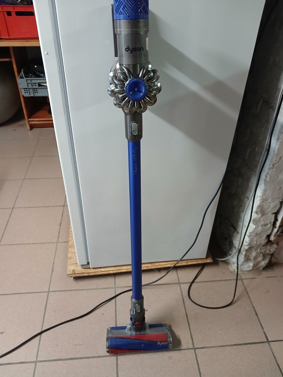 dyson v6, Electroménager, Sans fil, Réservoir, Aspirateur balai, Enlèvement