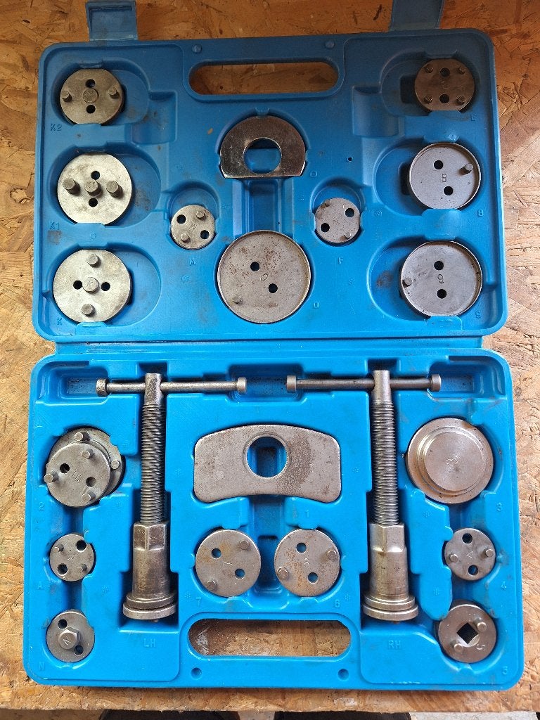 auto gereedschap, Ophalen, Gebruikt