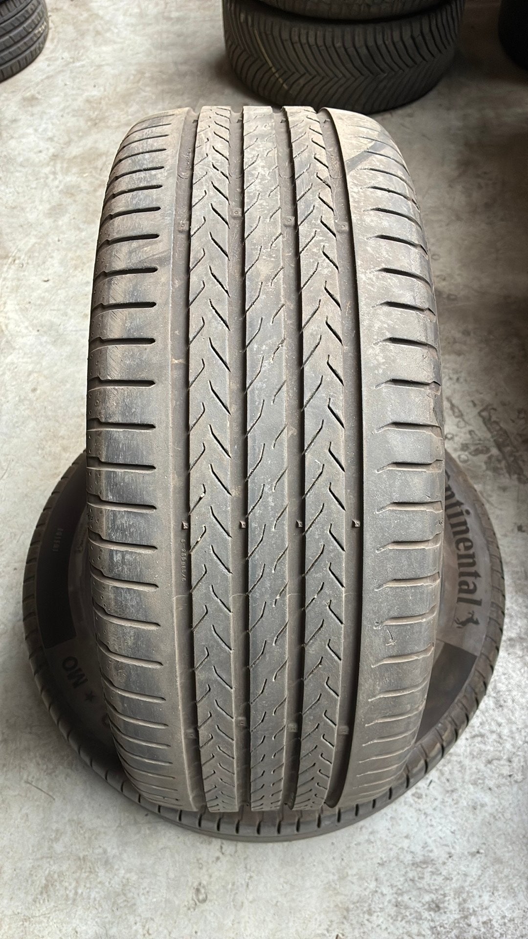 2255518 225/55/18 225/55R18 zomerbanden merk Continental, Ophalen