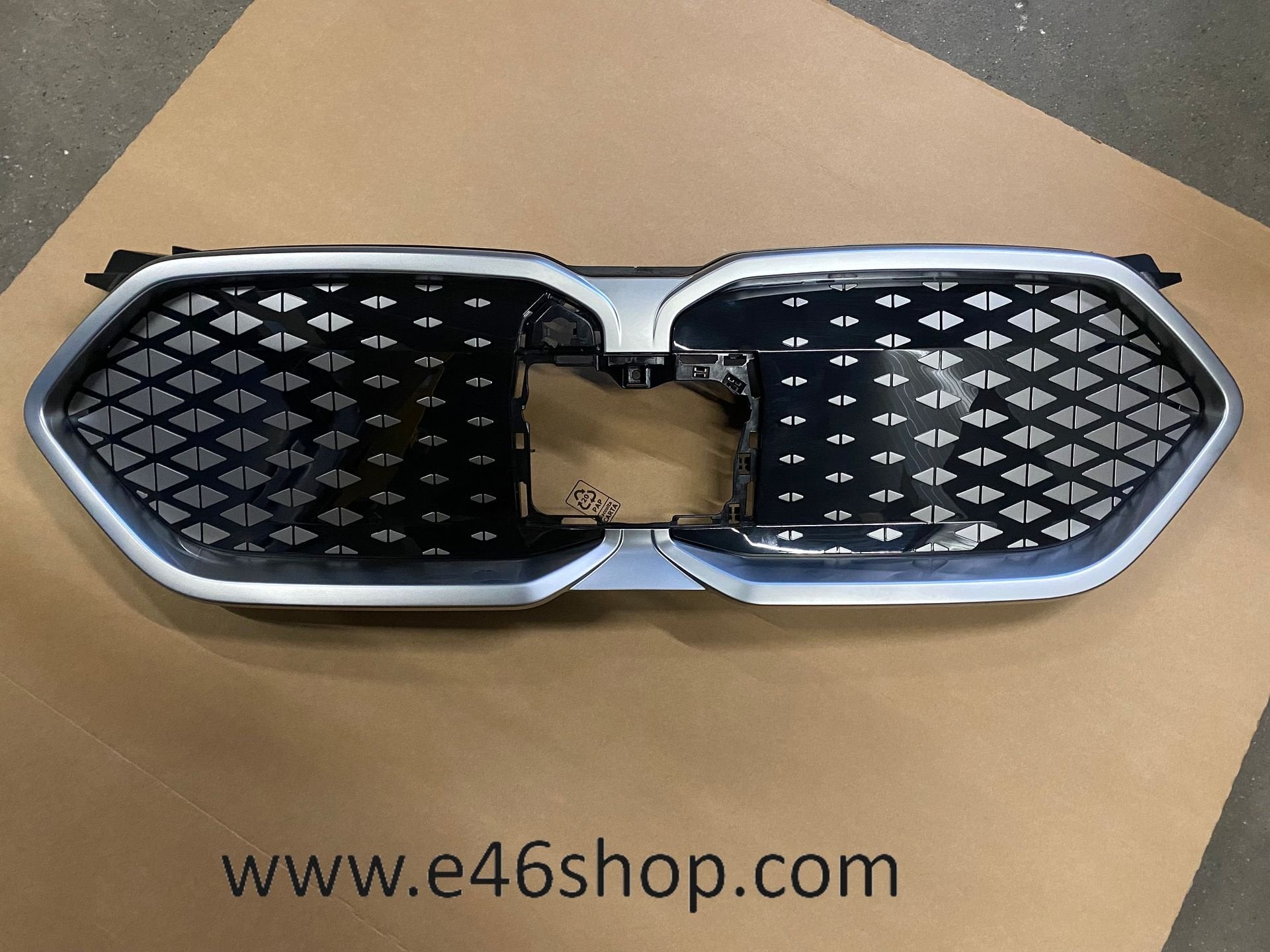 BMW X2 GRILLE OE 51135A4B3C9 NIEUW ORG BMW, Neuf, -, -, Enlèvement ou Envoi