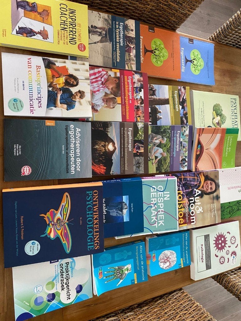 bachelor ergotherapie cursussen, Boeken, Ophalen, Zo goed als nieuw, Hogeschool