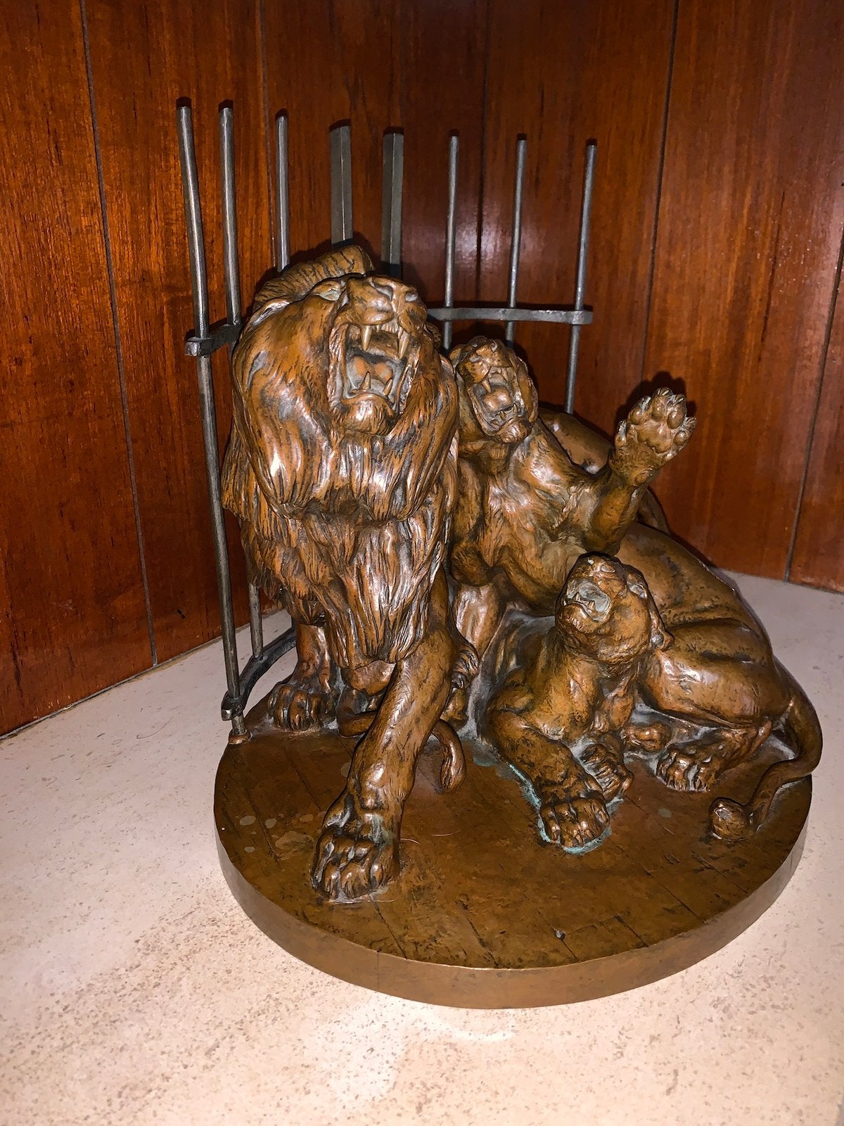 Bronzen beeld, Ophalen