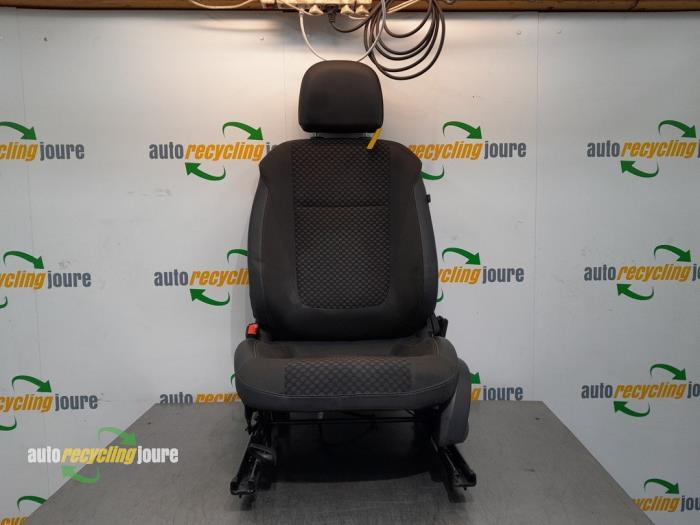 Stoel rechts van een Opel Zafira, Auto-onderdelen, Interieur en Bekleding, Opel, Gebruikt, 3 maanden garantie