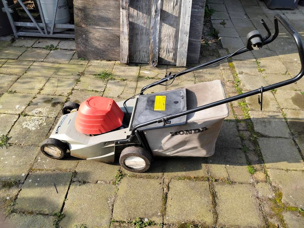 Grasmaaier Honda. Elektrisch 40cm, Ophalen