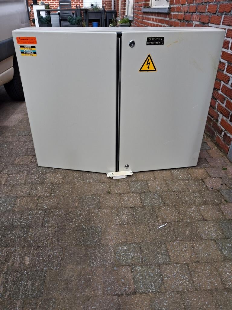 Electra, Doe-het-zelf en Bouw, Ophalen