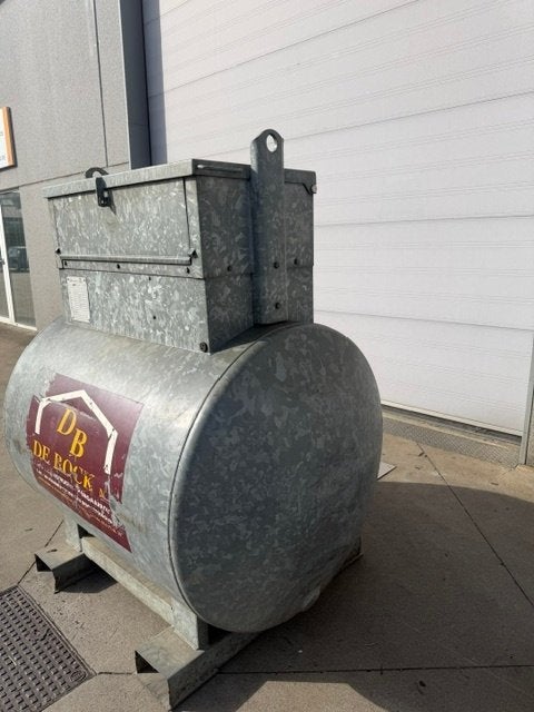 Dubbelwandige mazouttank 1000 liter, Ophalen