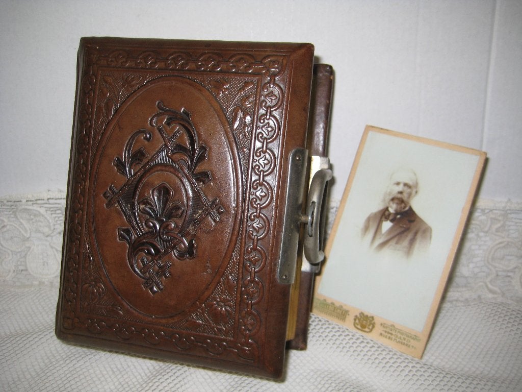 ANTIEK FOTOALBUM LEDER, Antiek en Kunst, Ophalen of Verzenden