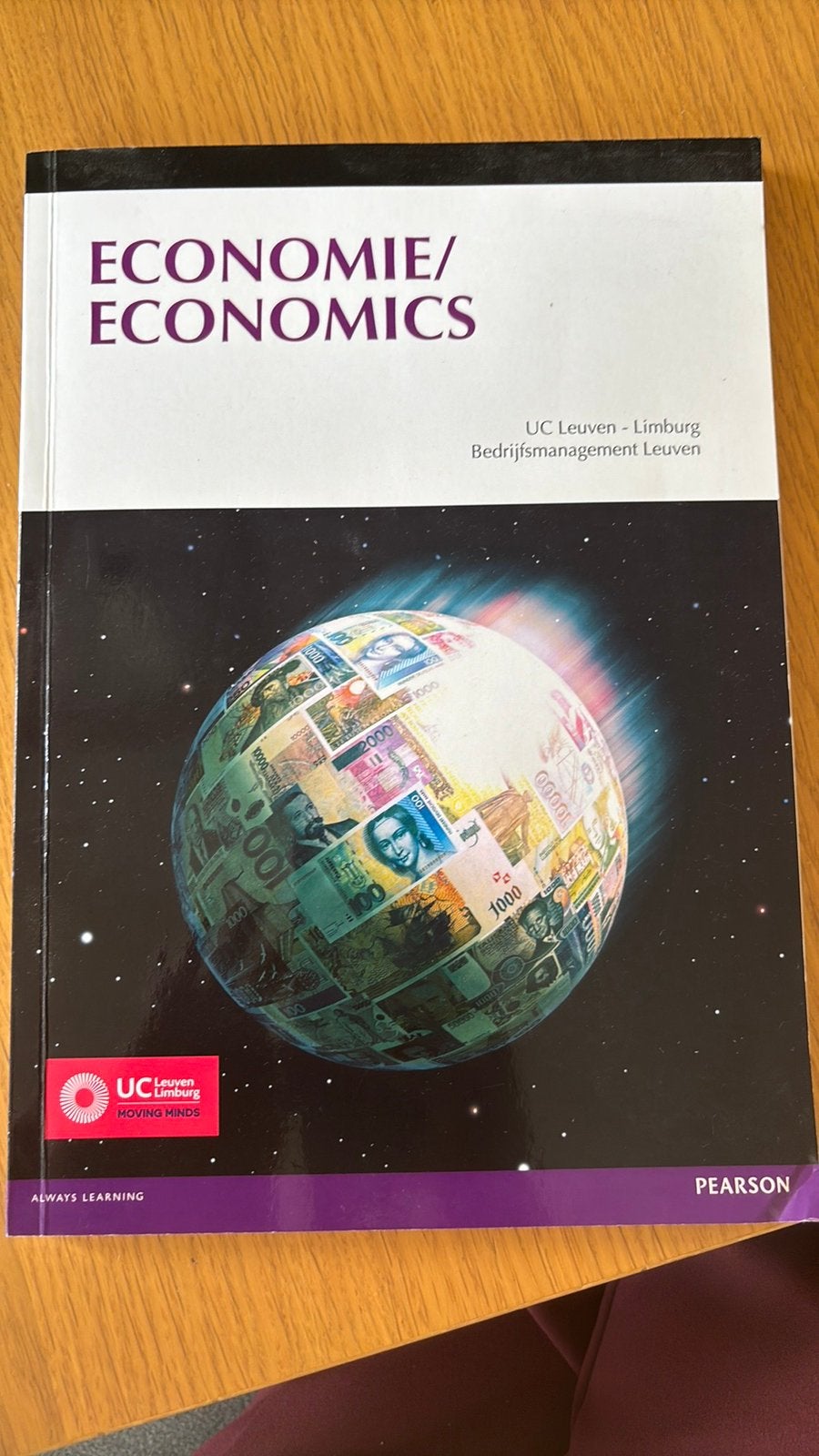 Economie/Economics UCLL, Ophalen of Verzenden