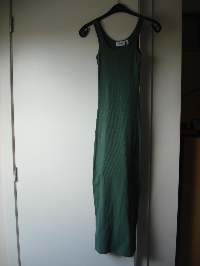 *VAL* Weekday lang groen kleed, dames/meisjes. mt XS, Weekday, Ophalen of Verzenden, Maat 34 (XS) of kleiner, Gedragen