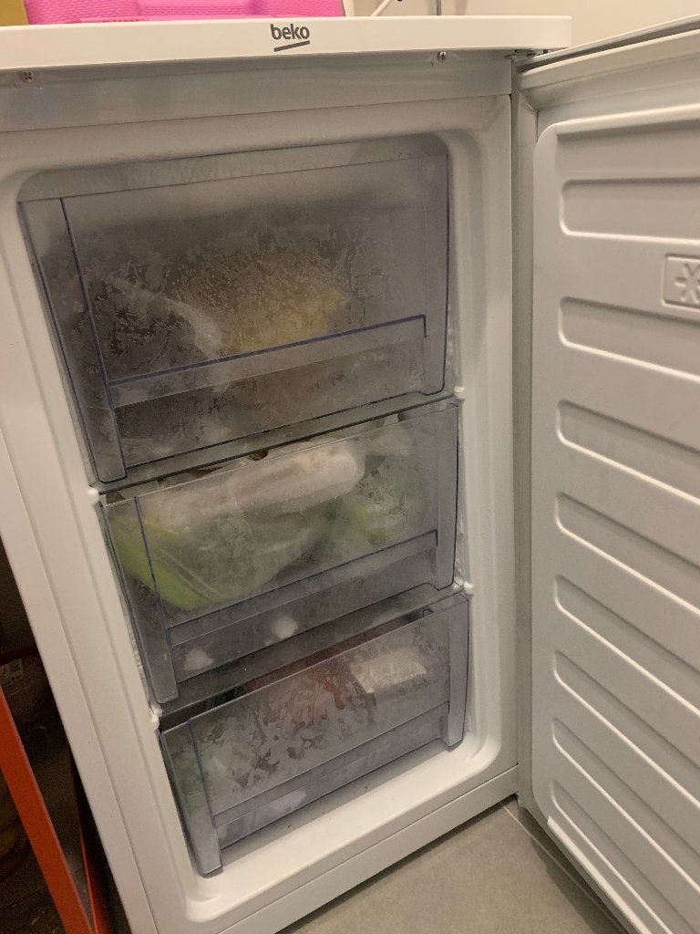 Beko freezer/Beko Diepvries 65L, Ophalen, Minder dan 85 cm, Met aparte vriezer, 45 tot 60 cm