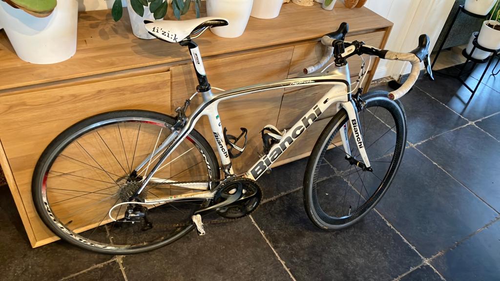 Bianchi koersfiets c2c 10-15 jaar maat 50, Fietsen en Brommers, Gebruikt, Velgrem, Versnellingen, Ophalen