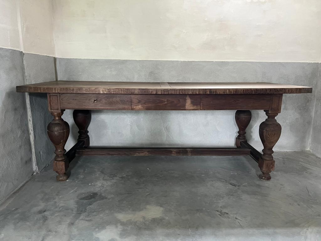 Authentieke bolpoottafel, Ophalen