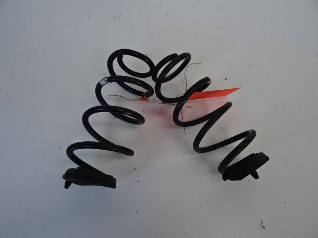RESSORT DE SUSPENSION ARRIERE Mini Mini (F56), Autos : Pièces & Accessoires, Petuelring 130
80809  München, DE, Mini, Utilisé
