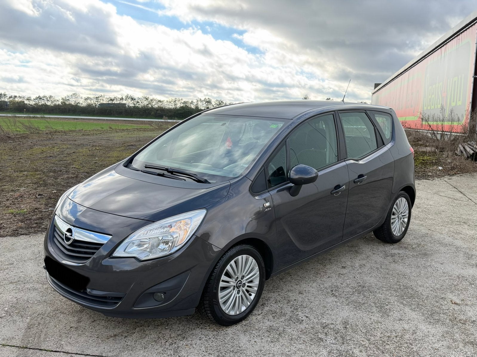 Opel Meriva B 1.4 i benzine 74kw actief, Auto's, Dealer onderhouden, Handgeschakeld, Particulier, Meriva