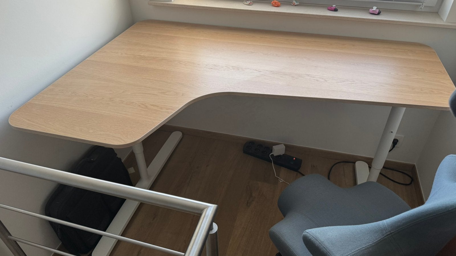 Ikea Bekant hoekbureau 160x110 wit, Ophalen, Hoekbureau, In hoogte verstelbaar, Zo goed als nieuw