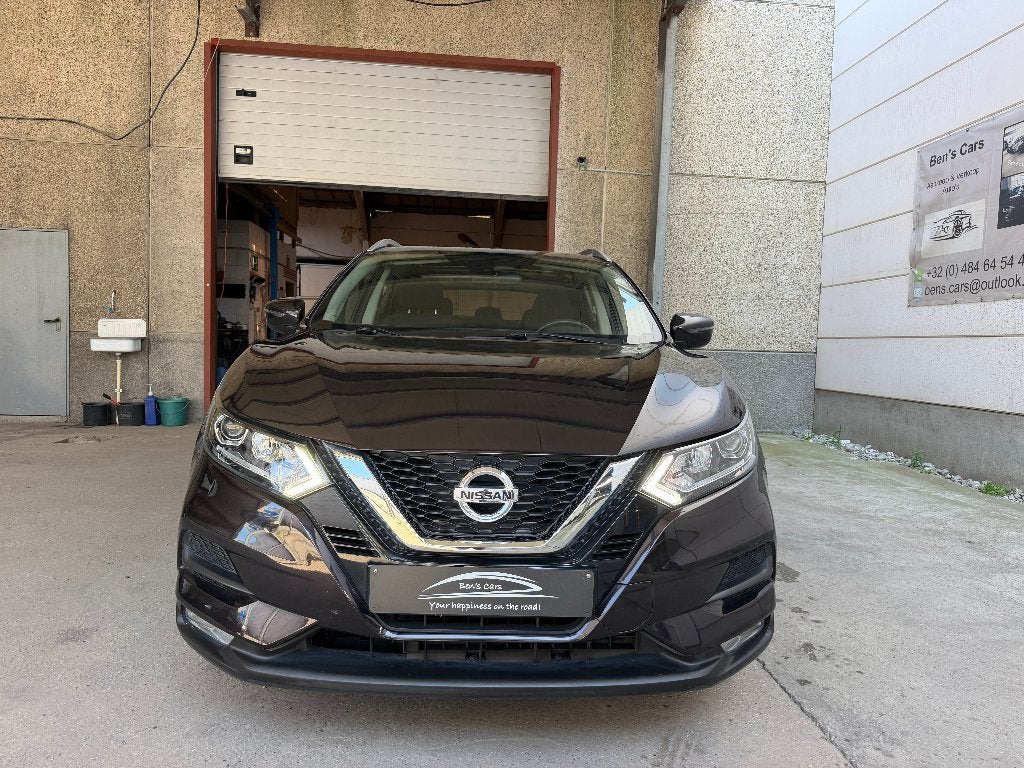 Nissan Qashqai 1.3 DIG-T Urban Edition 140PK * Pano.Dak *, Auto's, Nissan, Dealer onderhouden, Stof, 4 cilinders, Bruin