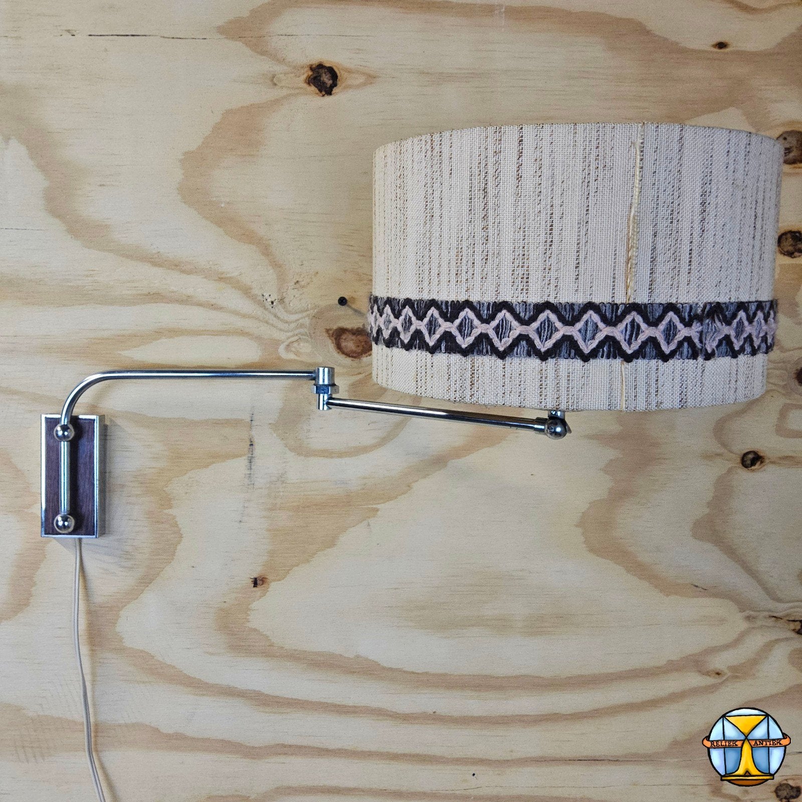 Lampe murale ajustable vintage (années 1960) abat-jour en ti, Enlèvement ou Envoi, Comme neuf, Tissus, Vintage / mid century