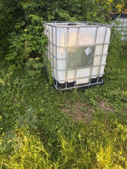 4 cuves IBC 1000L occasion – récupérateur eau / stockage, Enlèvement, Utilisé, Métal, Avec robinet