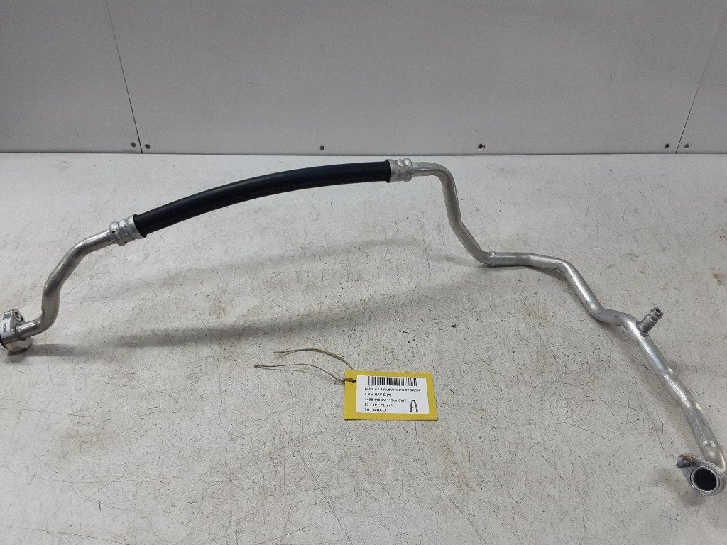 DURITE CLIMATISATION Audi A3 Sportback (8YA) (5Q0816743H), Auto-Union-Straße  1,
85057  Ingolstadt, DE, Info@audi.de, Audi, Utilisé