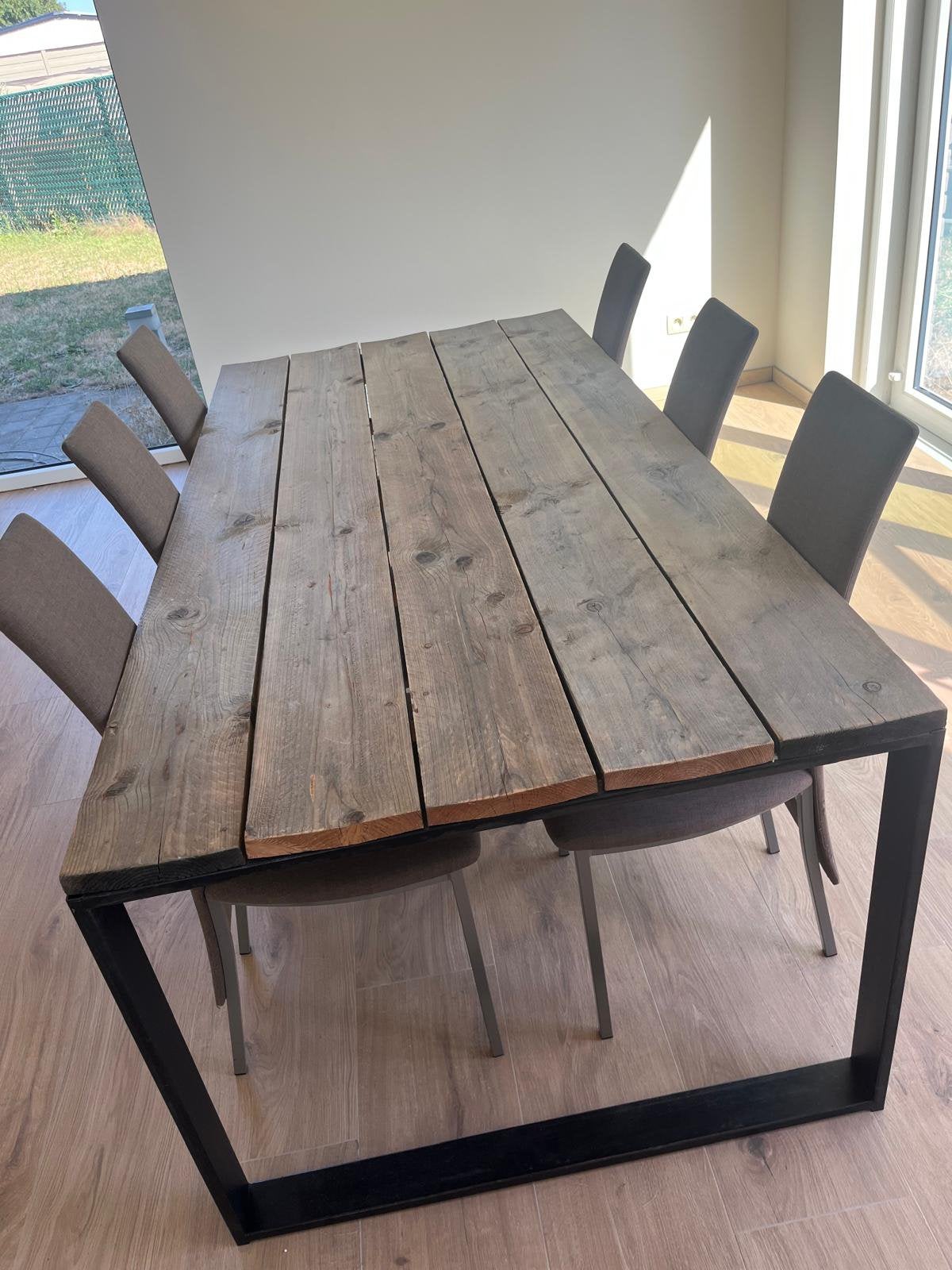 Eetkamertafel en 6 stoelen, Ophalen, Zo goed als nieuw