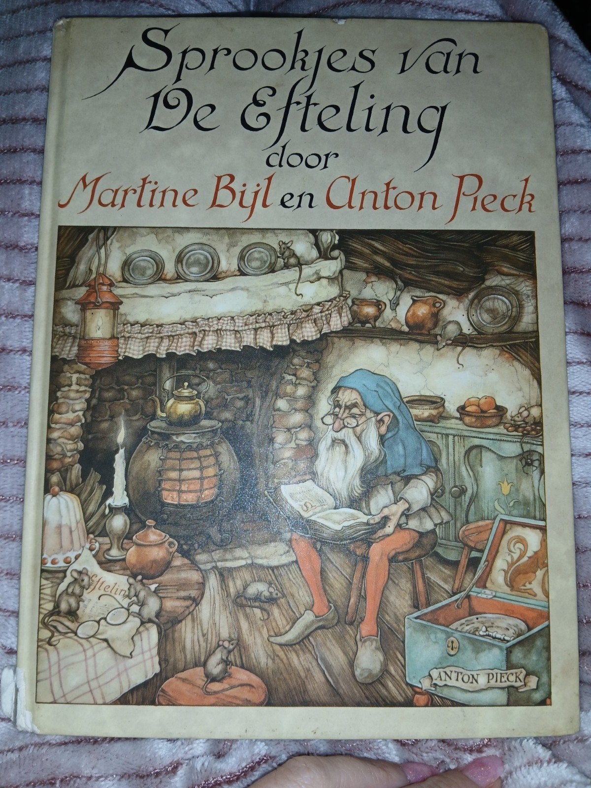Omniboek Efteling 1981, Ophalen of Verzenden, Gelezen, Martine Bijl en Anton Pieck